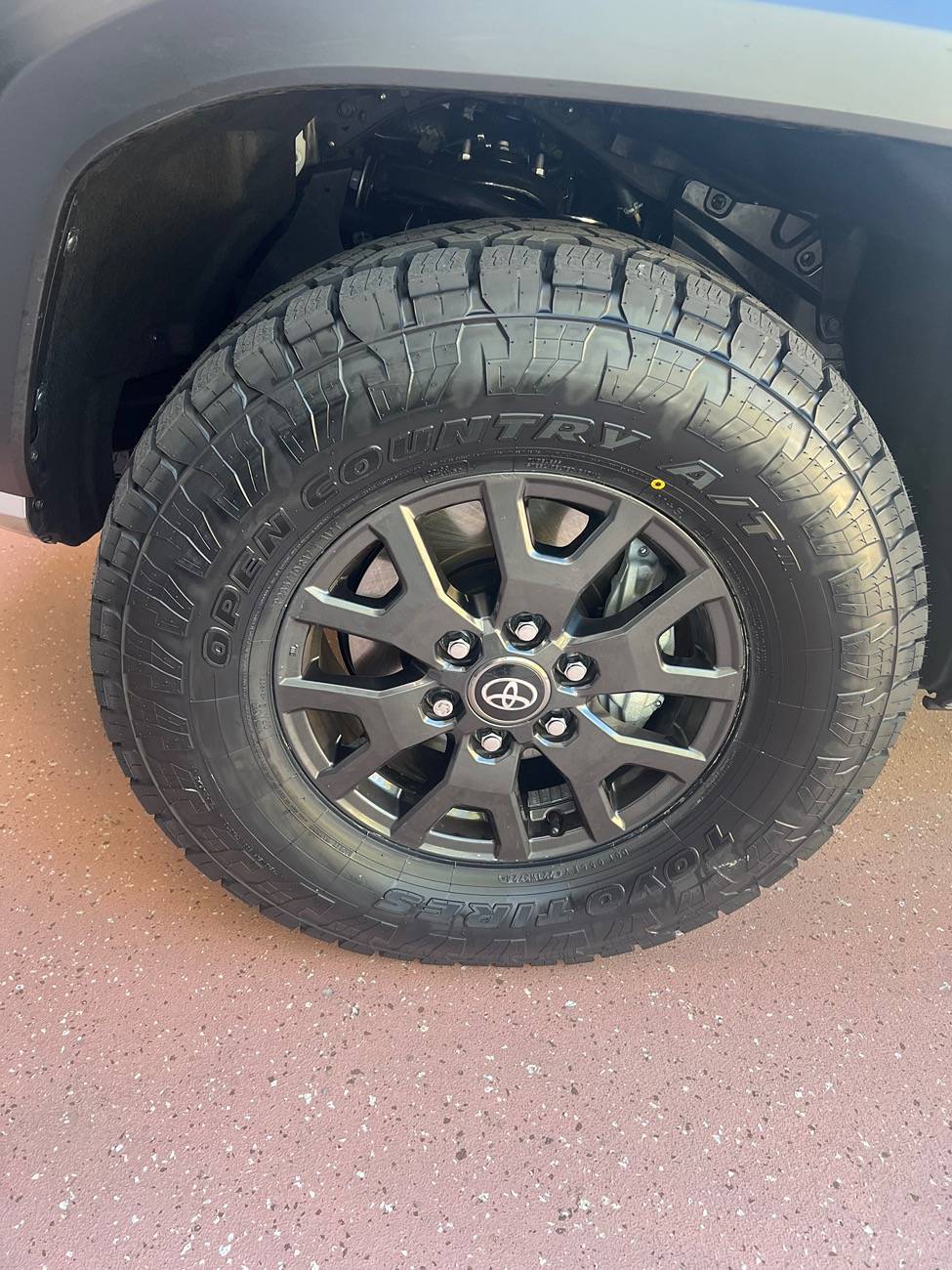 2025 4runner 6th gen SR5 trim on 285/70/17 + ICON REBOUND WHEEL IMG_4956