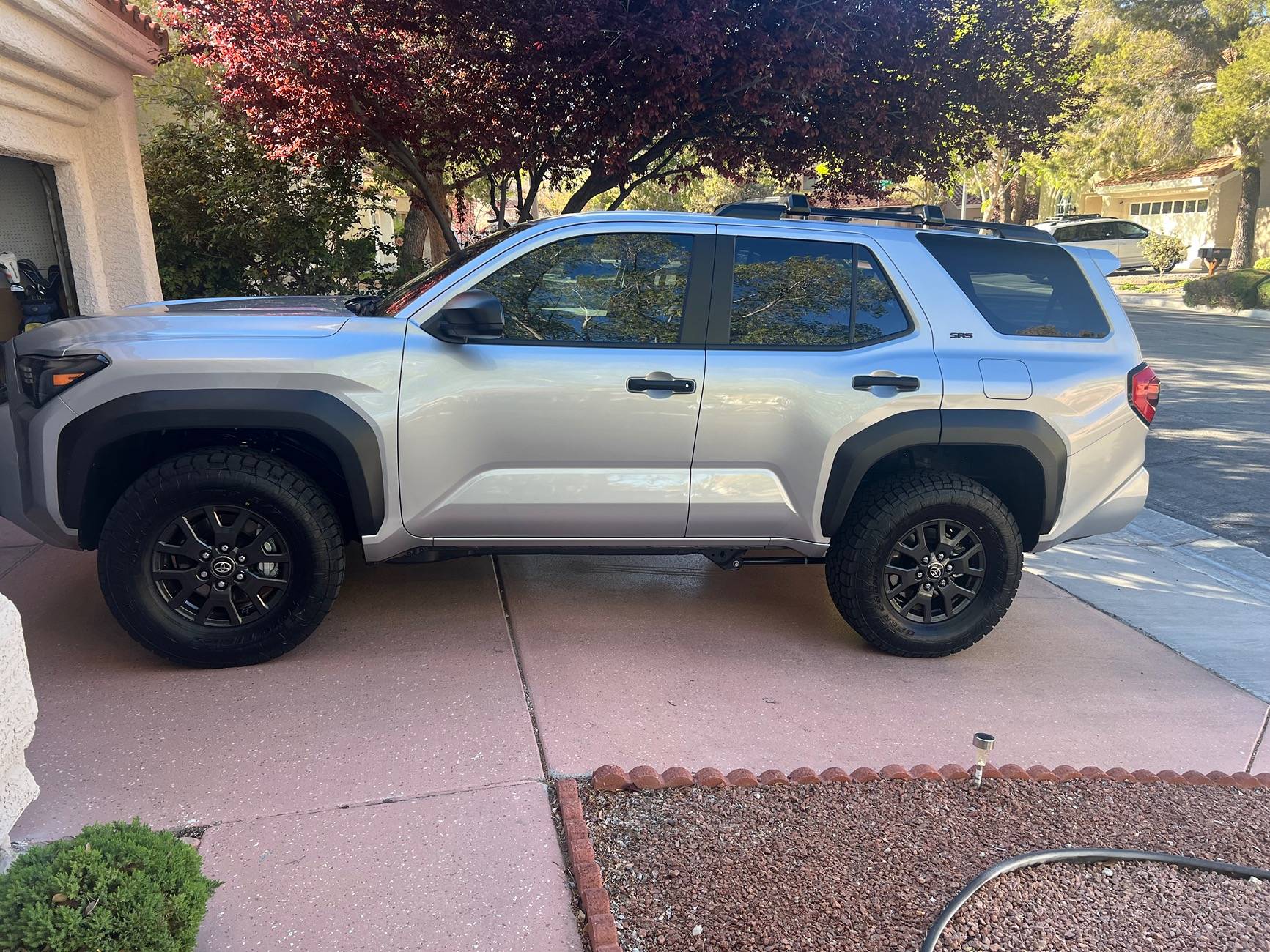 2025 4runner 6th gen SR5 trim on 285/70/17 + ICON REBOUND WHEEL IMG_4954