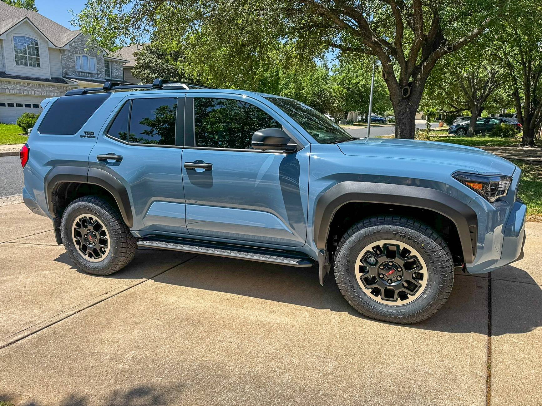 2025 4runner 6th gen Toyo Open Country AT3 265/70/18 (32.65") installed on ORP IMG_8314