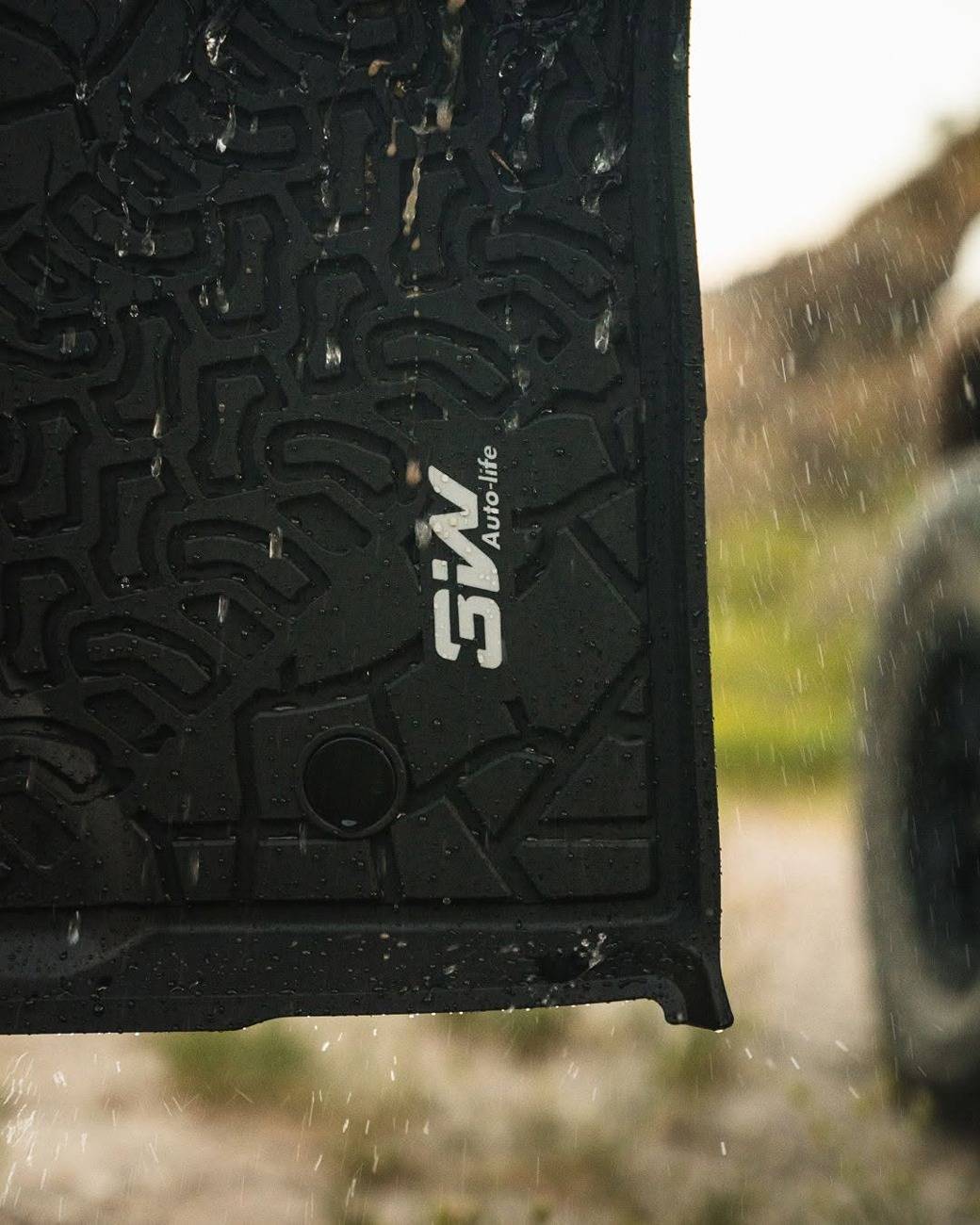 2025 4runner 6th gen Who doesn’t love the vibe of a rainy day? 🌧️ rain-