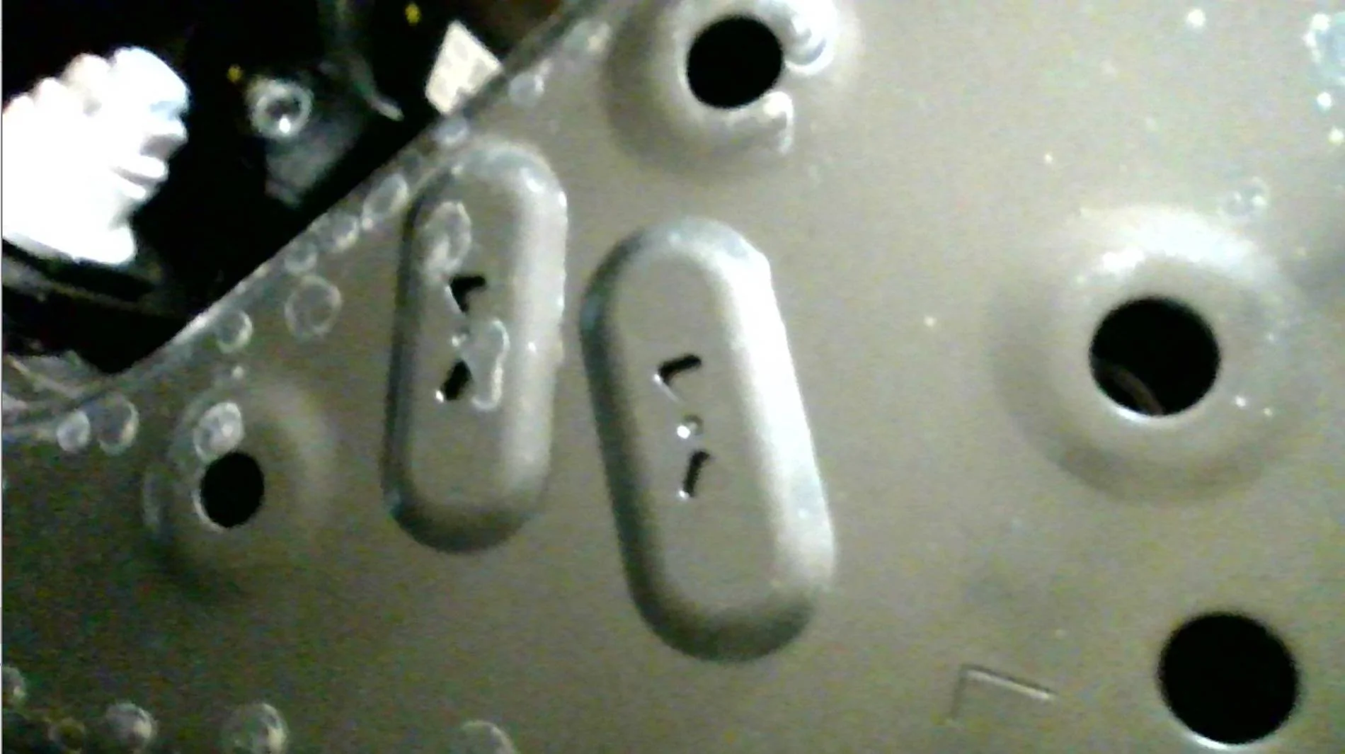 2025 4runner 6th gen Whistling noise after front air dam removal: final verdict? LCA holes drvr side 05+