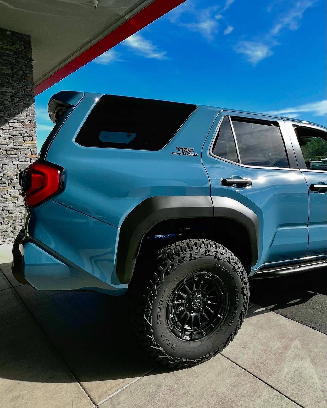 2025 4runner 6th gen Hybrid TRD Off-Road Premium Build: 35's Baja Boss A/T, Black Rhino +22 Offset, KINGS, ICON UCA Hybrid TRD Off-Road Premium Build: Black Rhino +22 Offset, 35's Mickey Thompson Baja Boss A:T,