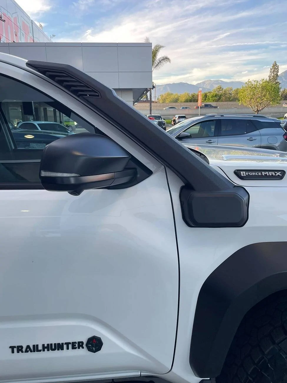 2025 4runner 6th gen ICE CAP WHITE Photos 4Runner 6th Gen (2025+) Ice Cap Trailhunter 4Runner 7