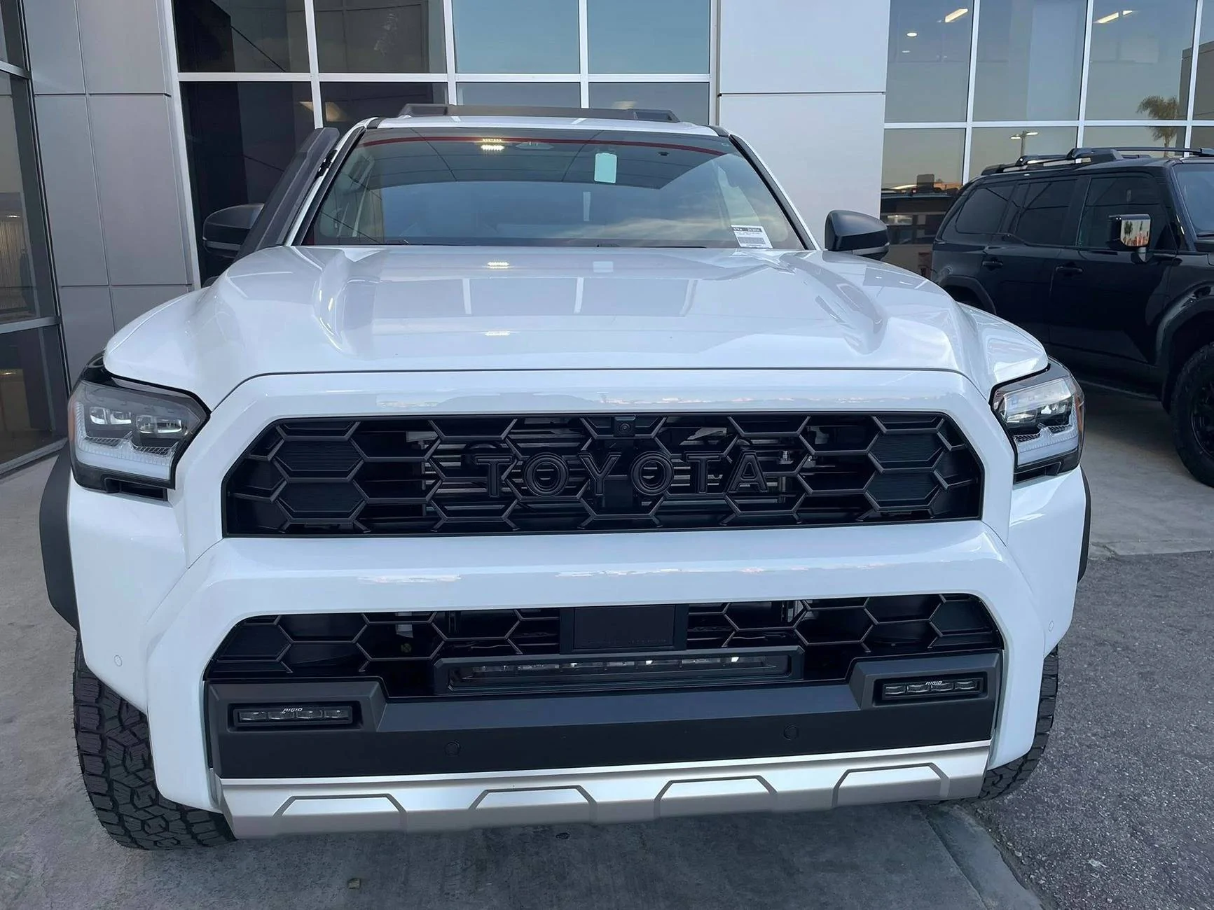 2025 4runner 6th gen ICE CAP WHITE Photos 4Runner 6th Gen (2025+) Ice Cap Trailhunter 4Runner 4