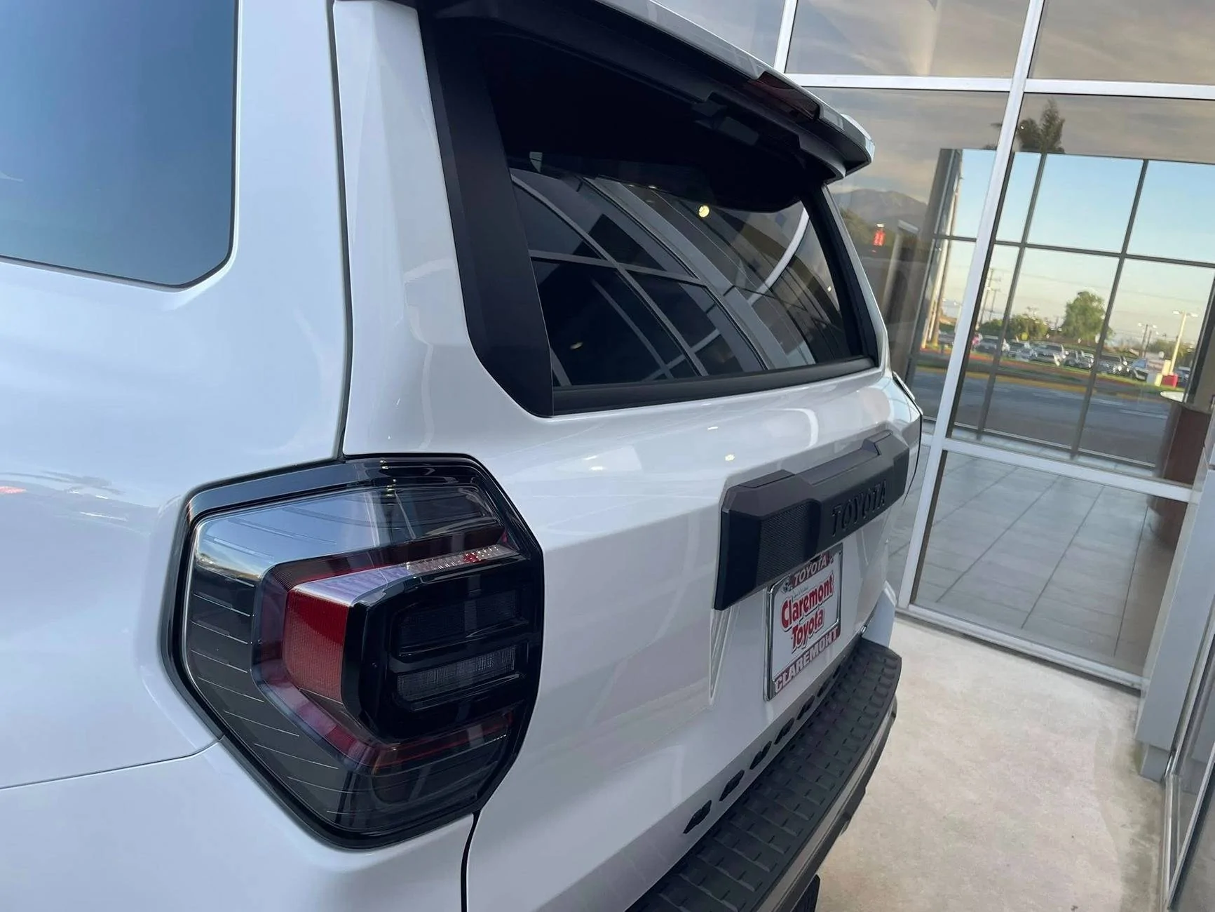 2025 4runner 6th gen ICE CAP WHITE Photos 4Runner 6th Gen (2025+) Ice Cap Trailhunter 4Runner 2