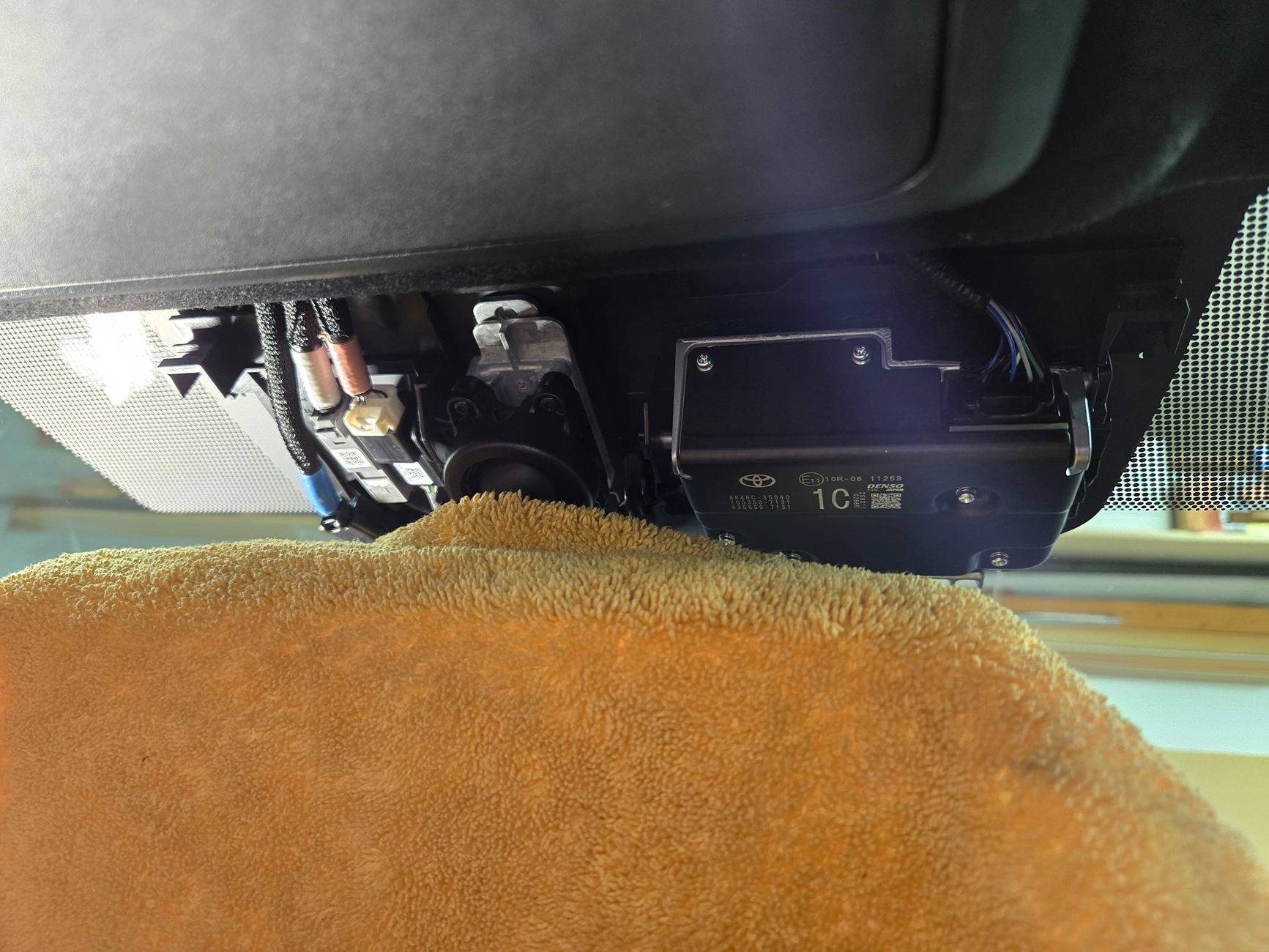 2025 4runner 6th gen Aftermarket dashcam install using Dongar kit, on 2025 4Runner ORP with tow tech (digital mirror) 1.250(0) dongar 4rnr connections
