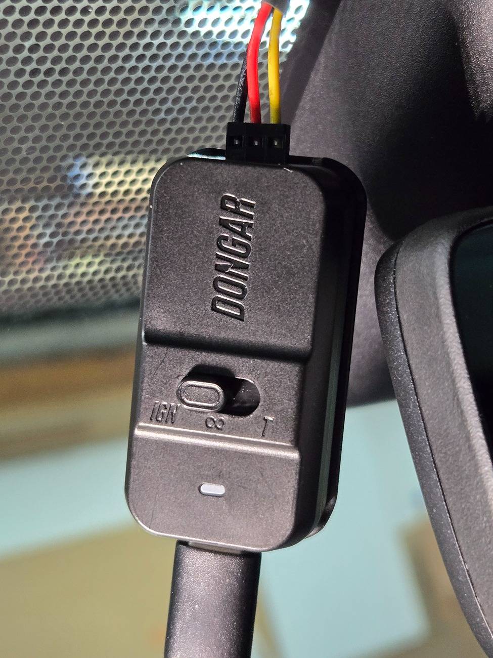 2025 4runner 6th gen Aftermarket dashcam install using Dongar kit, on 2025 4Runner ORP with tow tech (digital mirror) 5.647 dongar switch zoom
