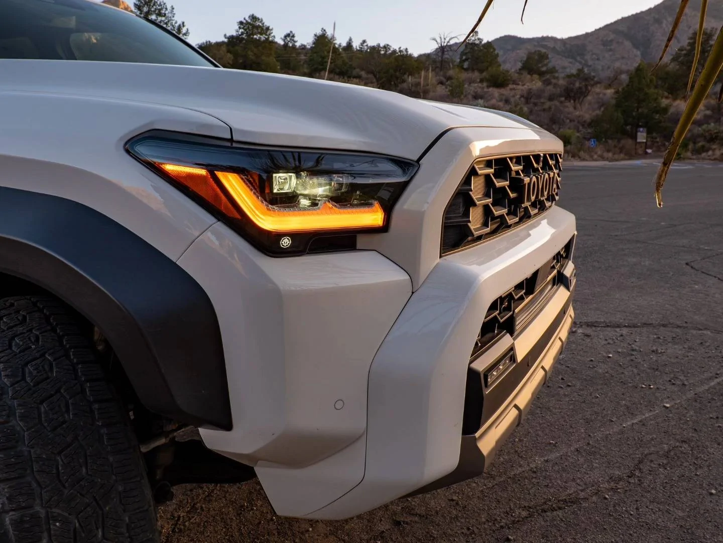 2025 4runner 6th gen ICE CAP WHITE Photos 4Runner 6th Gen (2025+) Ice Cap Trailhunter 4Runner 2025 6th gen 3