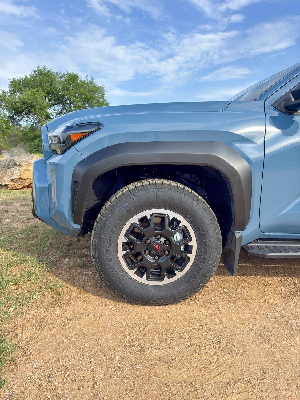 2025 4runner 6th gen Toyo Open Country AT3 265/70/18 (32.65") installed on ORP IMG_8362