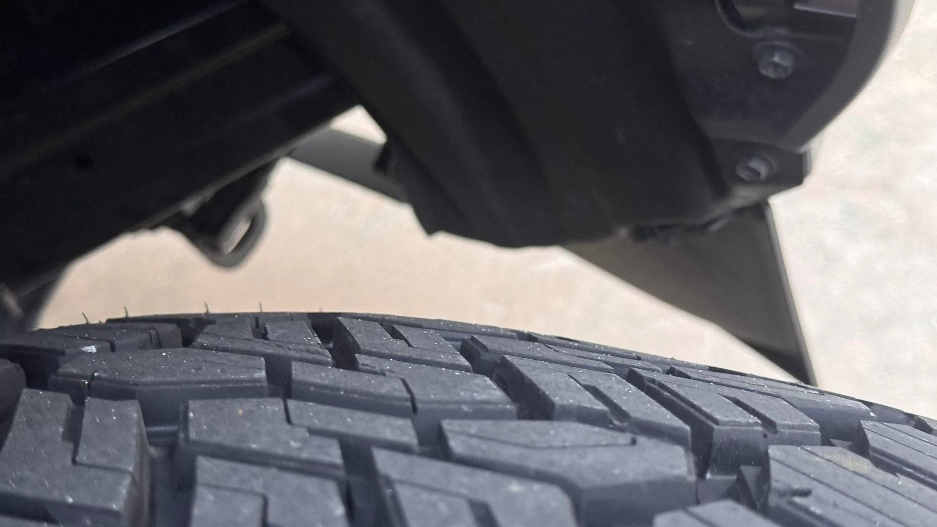 2025 4runner 6th gen 285/70/17 Tires (33's) biggest tires that fit on stock SR5. No lift & no rub (photos) IMG_8109