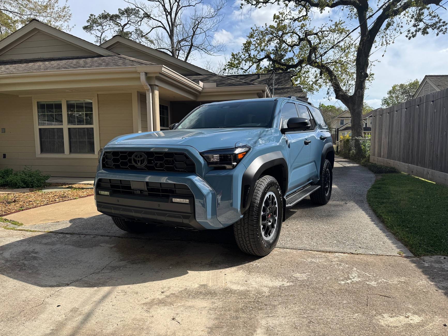 2025 4runner 6th gen WTS: TRD Off Road Premium wheels (Houston area) IMG_4027