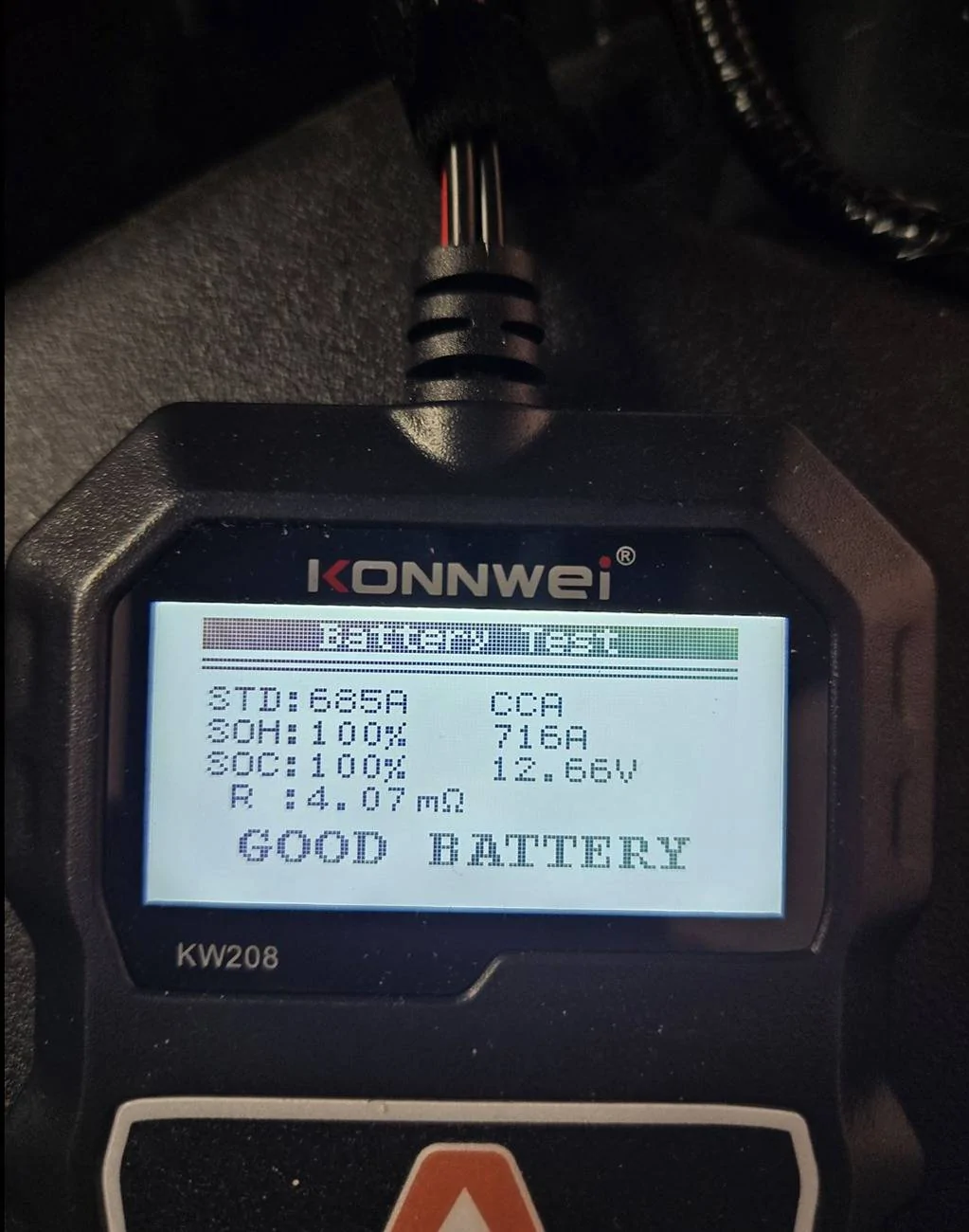2025 4runner 6th gen Is your voltmeter (battery) display always on the lower half? 4R Battery test, good, 4-19-25