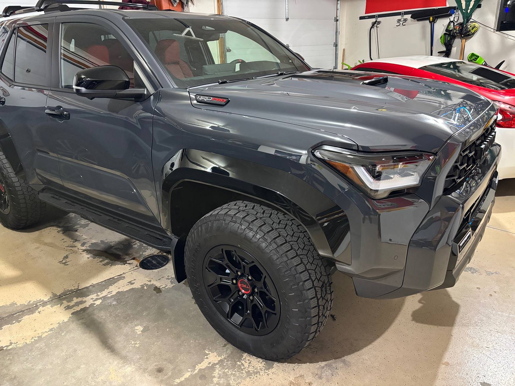 2025 4runner 6th gen Aftermarket running boards / steps? IMG_8930