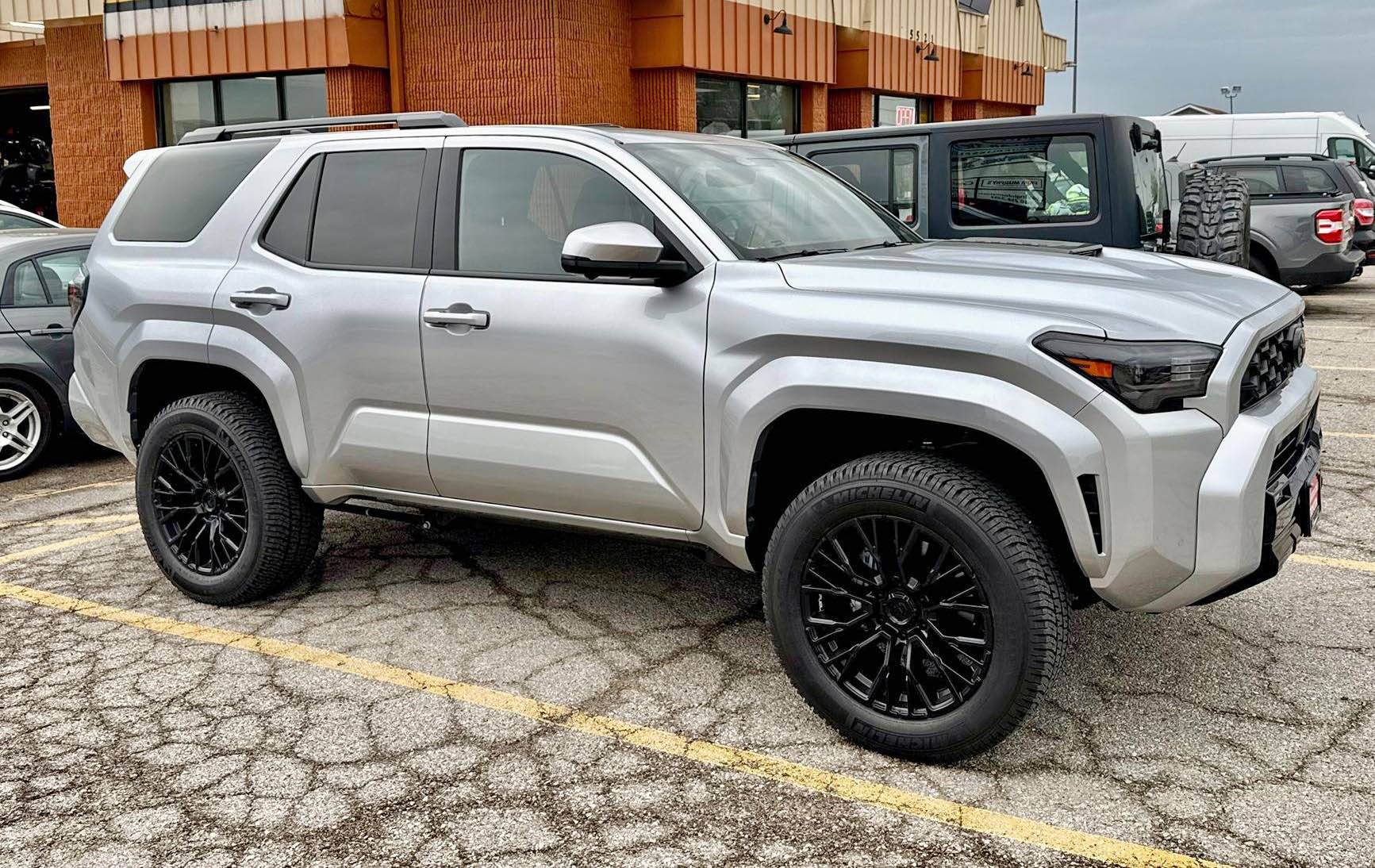 2025 Toyota 4runner CUTTING EDGE (Silver) Photos 4Runner 6th Gen (2025+) 285:55R20 Michelin LTX A:T2 with Fuel Rebar Wheels - ReadyLift 1.5%22 Leveling Kit 5