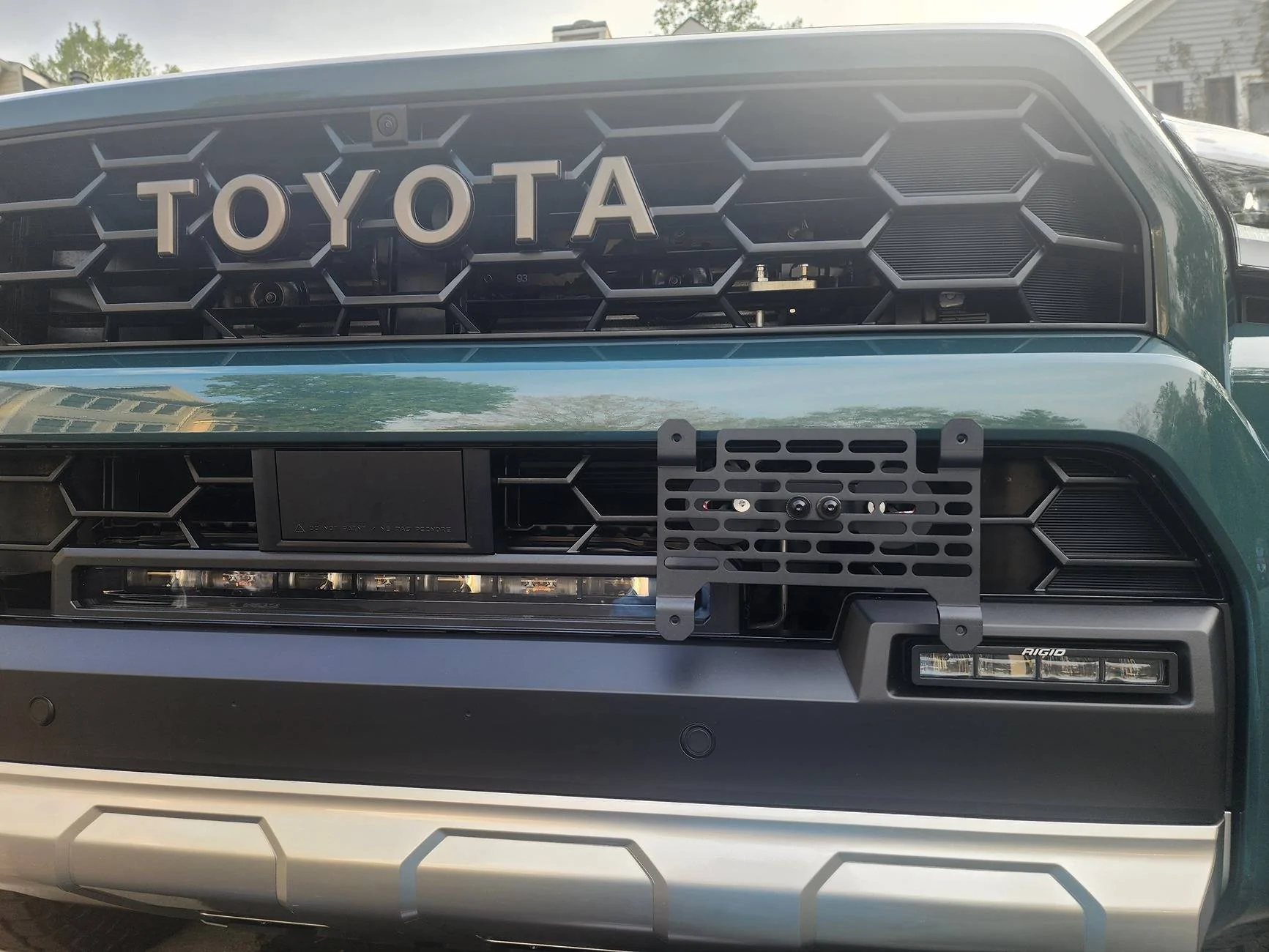 2025 4runner 6th gen NO DRILL Front License Plate Holder [Trailhunter + TRD Pro] 20250421_183545