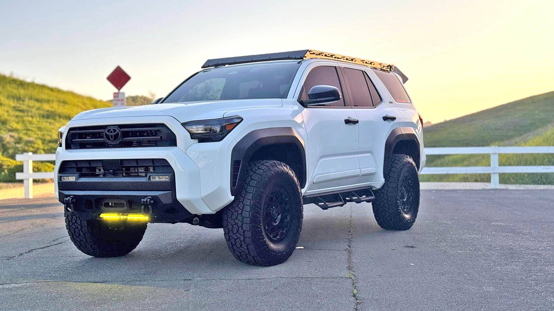 2025 Toyota 4runner ICE CAP WHITE Photos 4Runner 6th Gen (2025+) IMG_8010 (3)