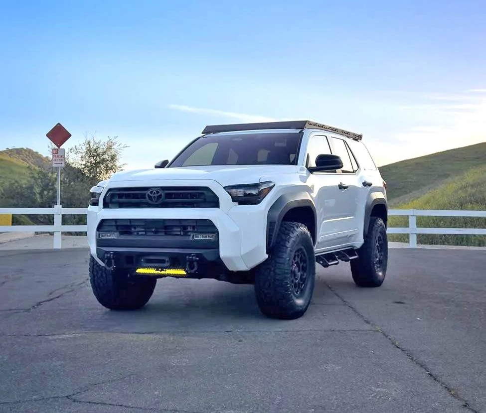 2025 Toyota 4runner ICE CAP WHITE Photos 4Runner 6th Gen (2025+) IMG_8033