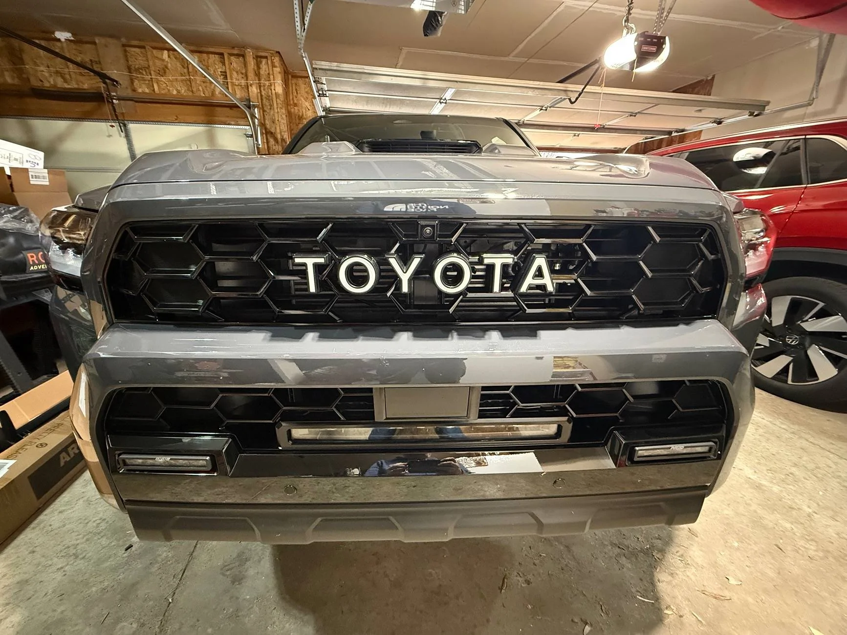 2025 4runner 6th gen Tips on removing Heritage grill overlay IMG_0863