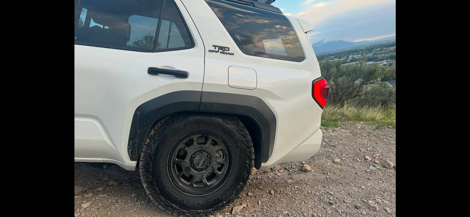 2025 Toyota 4runner Advice needed: 35's not fitting so go to 34's? IMG_2286