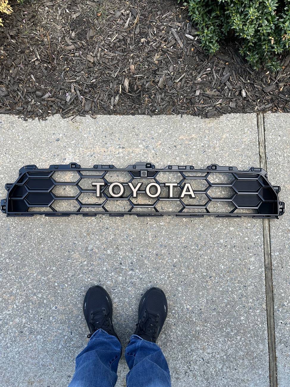 2025 Toyota 4runner Trailhunter Heritage Grill installed on ORP (TRD Off-Road Premium) IMG_7927