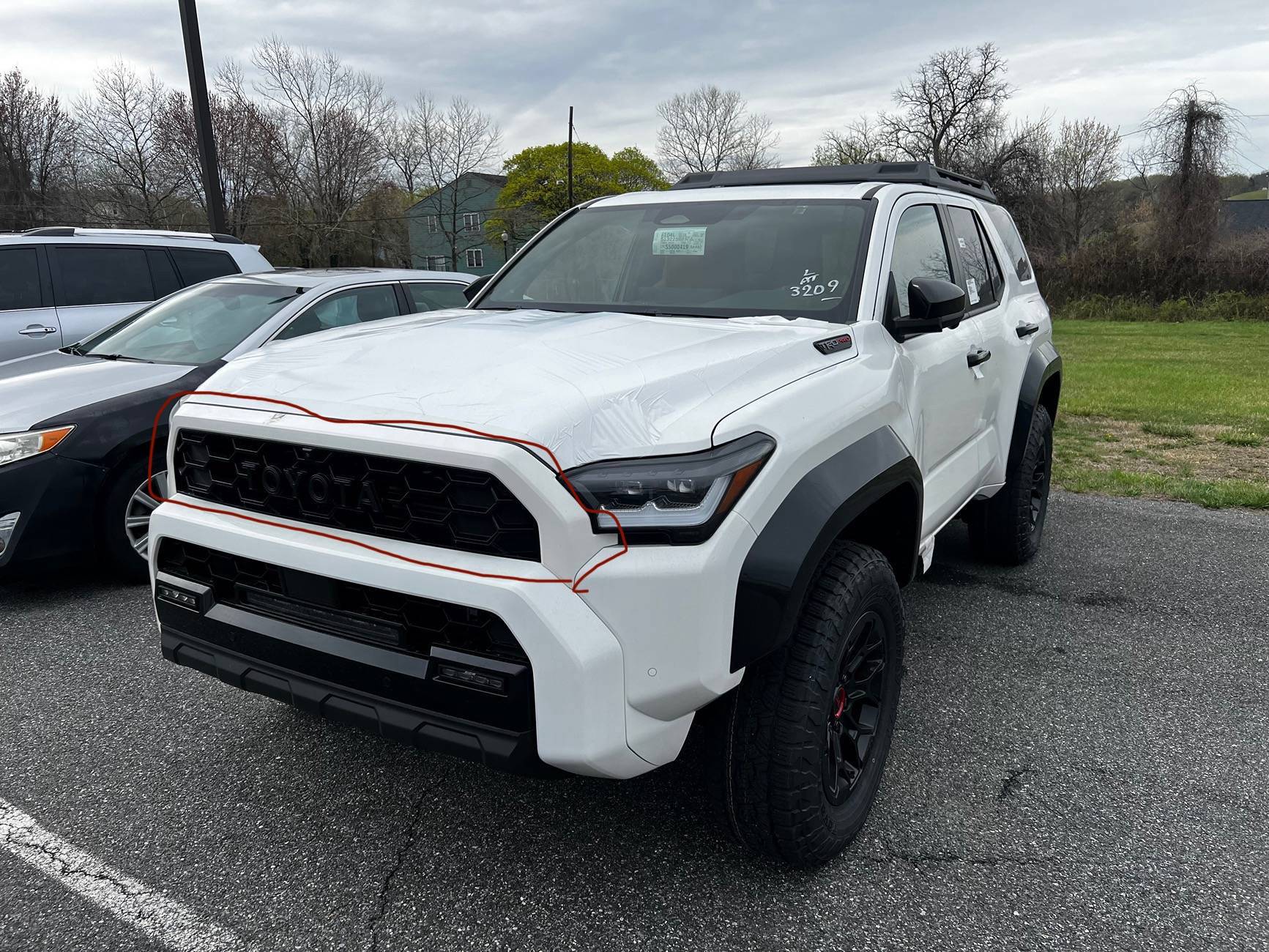 2025 Toyota 4runner ICE CAP WHITE Photos 4Runner 6th Gen (2025+) IMG_9350
