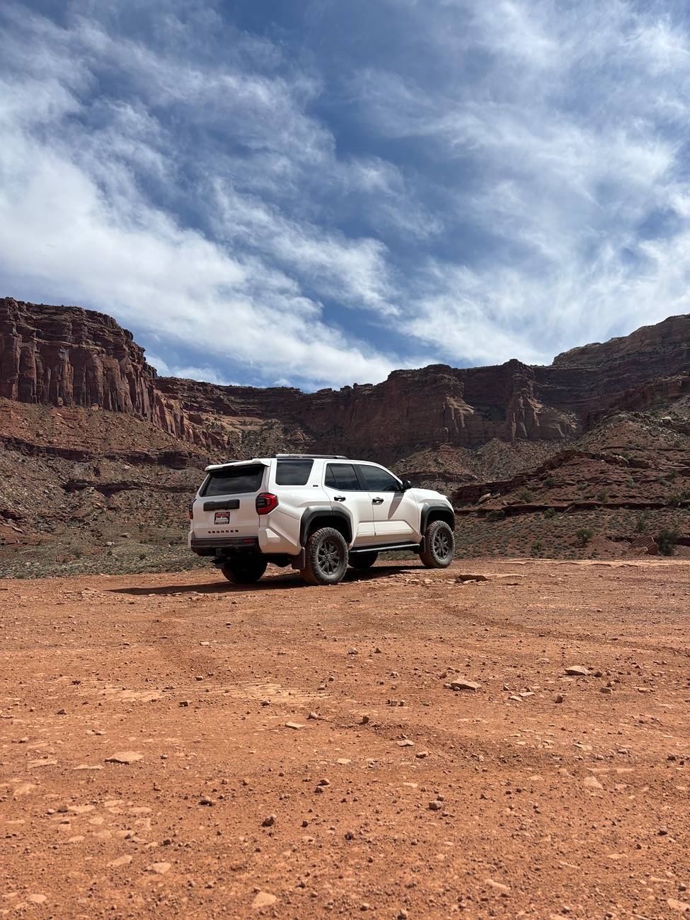 2025 Toyota 4runner ICE CAP WHITE Photos 4Runner 6th Gen (2025+) IMG_6205