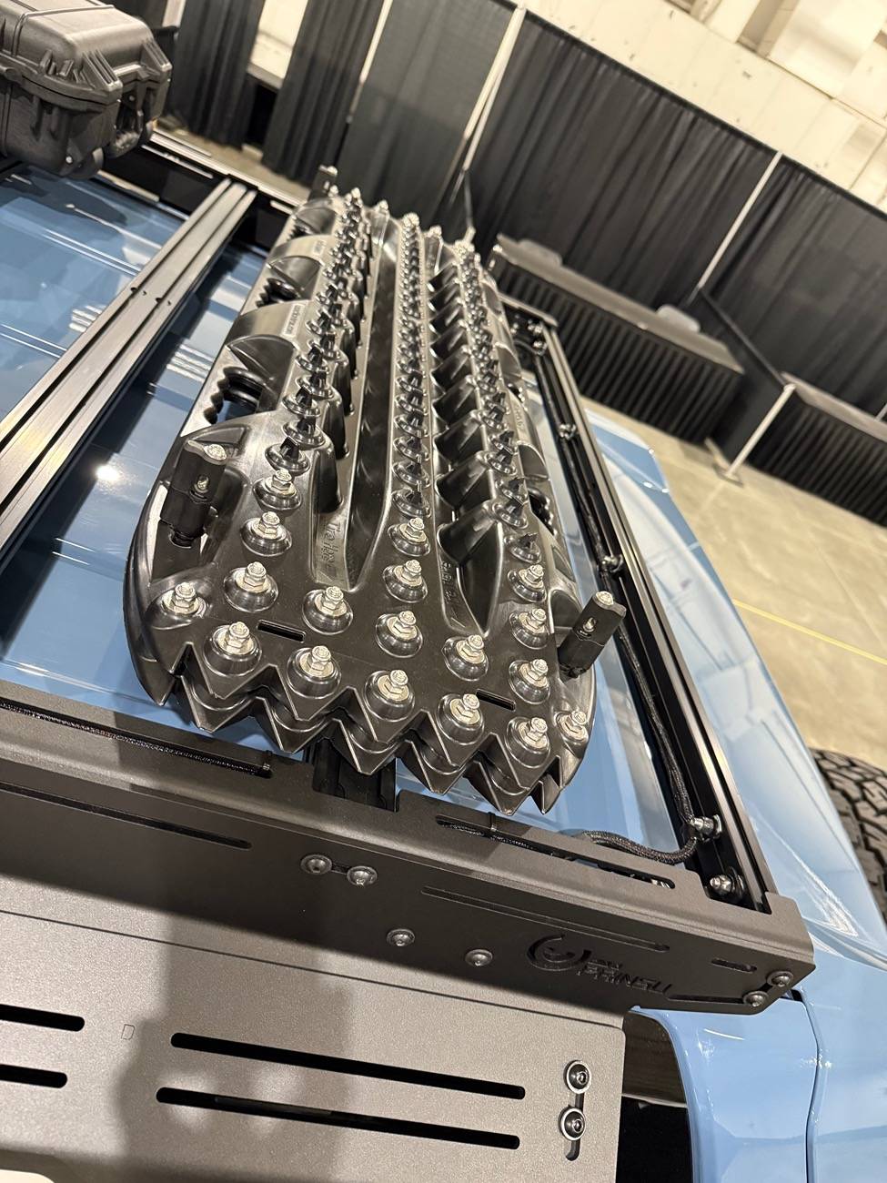 2025 4runner 6th gen Heritage Blue 4Runner full build begins IMG_8114