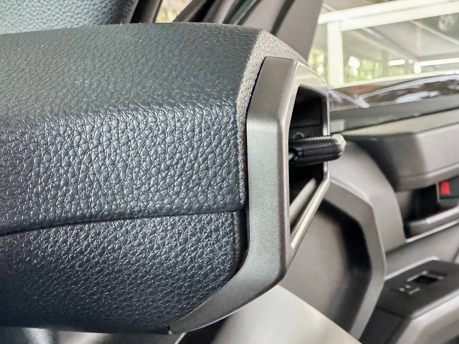 2025 4runner 6th gen Interior passenger vent not flush IMG_1461