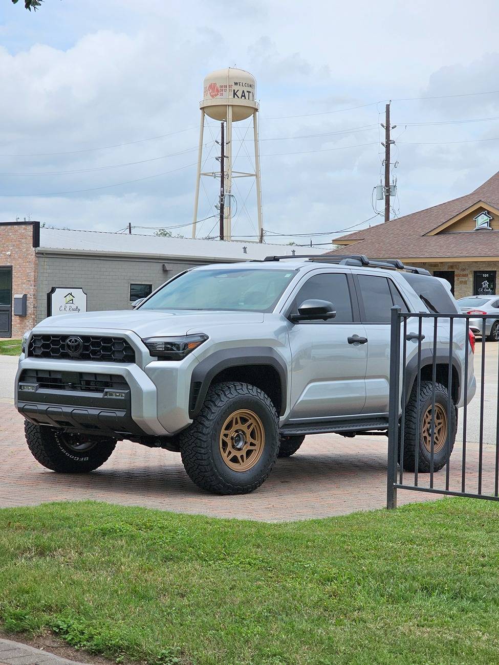 2025 Toyota 4runner CUTTING EDGE (Silver) Photos 4Runner 6th Gen (2025+) 20250429_141243