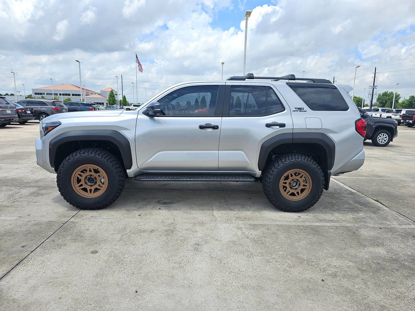 2025 Toyota 4runner CUTTING EDGE (Silver) Photos 4Runner 6th Gen (2025+) 20250423_132022