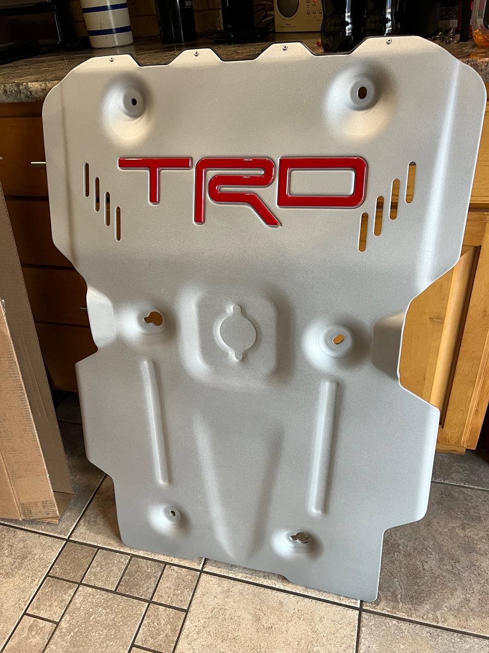 2025 4runner 6th gen All Trailhunter Skid Plates install on TRD Off-Road: Front Bash Plate, Diff Skid, Transmission Skid Plate IMG_1792