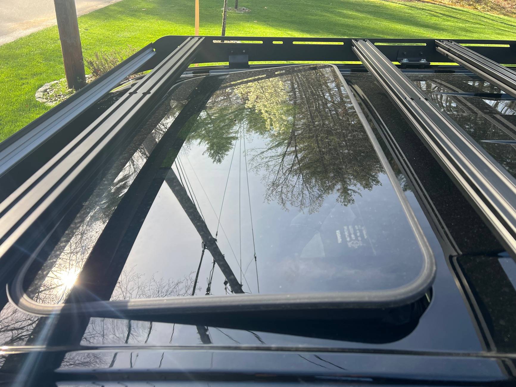 2025 Toyota 4runner Mods installed: TRD side steps running boards, TRD red tow hooks, Prinsu Roof Rack.... more to come IMG_5449