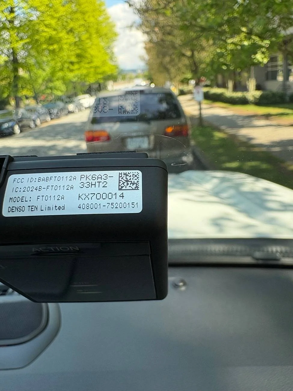 2025 4runner 6th gen Toyota OEM Dash Cam - placement correct? IMG_5141