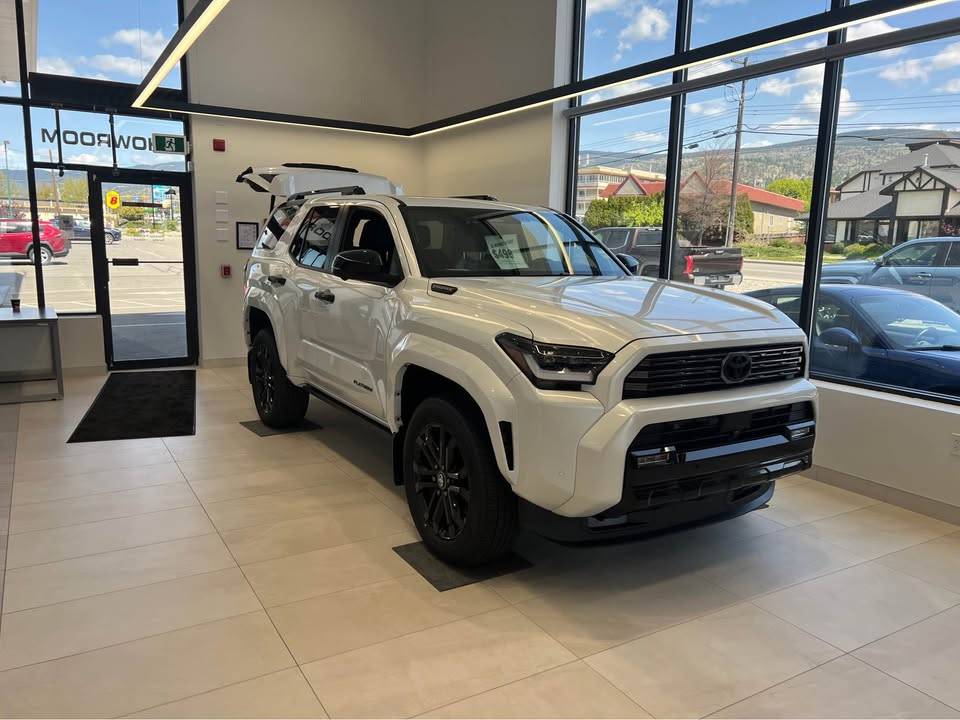 2025 4runner 6th gen Gigantic outer edge on Platinum Badge!! 494427581_10162571620402641_8783092350548542783_n