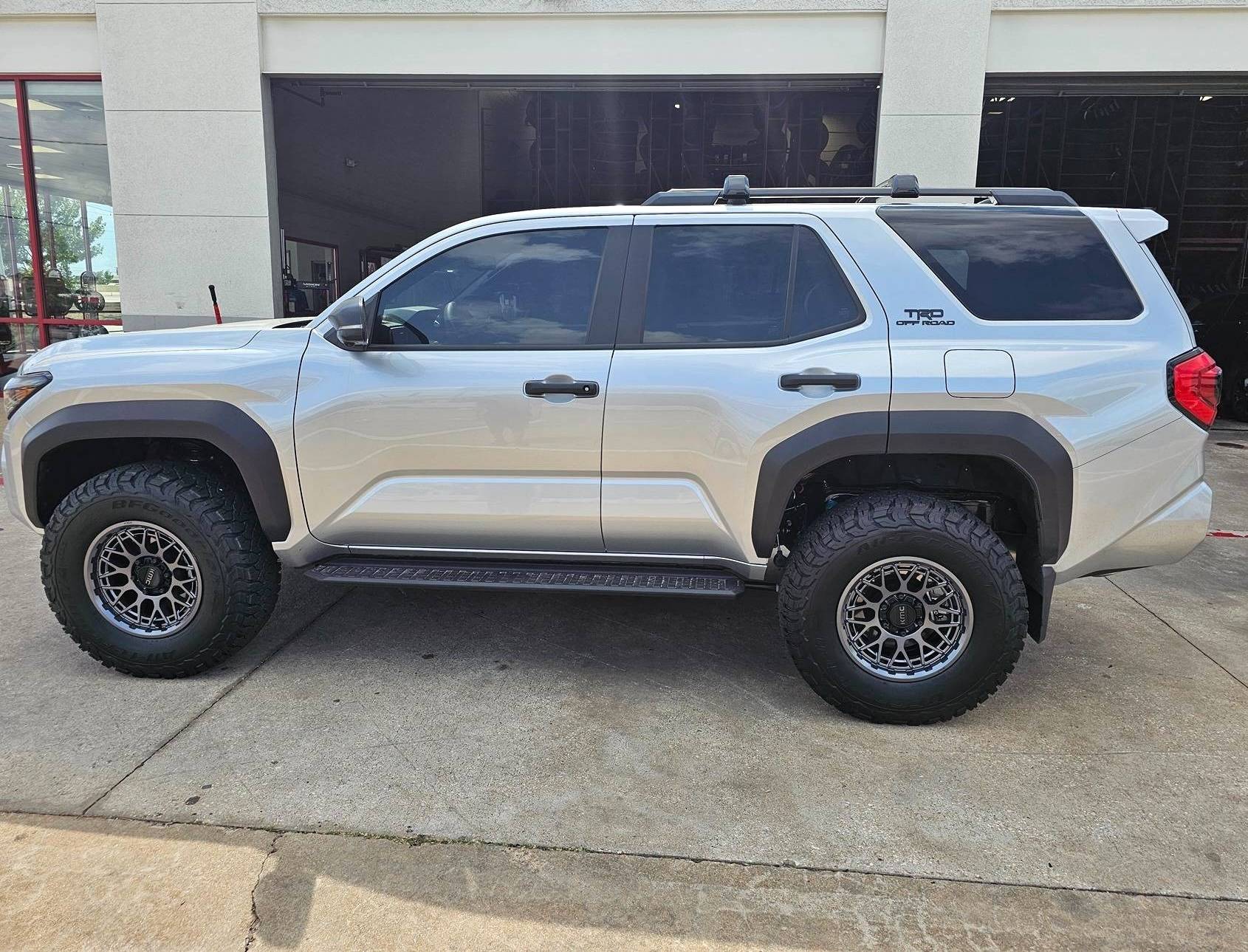 2025 Toyota 4runner CUTTING EDGE (Silver) Photos 4Runner 6th Gen (2025+) 20250430_155150