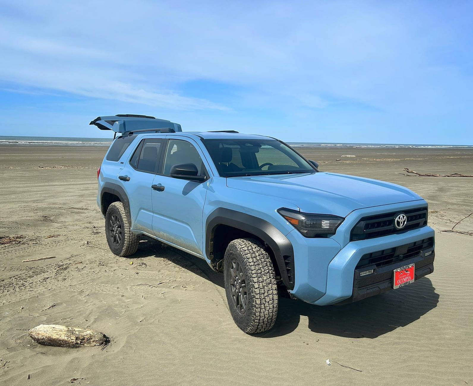 2025 4runner 6th gen Introductions & Welcome Thread 👋 beach