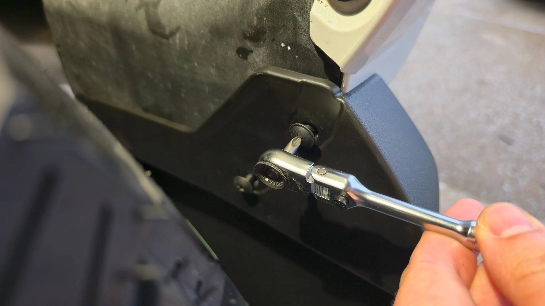 2025 4runner 6th gen OEM Mudflap / Mud Guard Install Guide DIY Instructions [Photos & Installation PDF] 20250503_131509