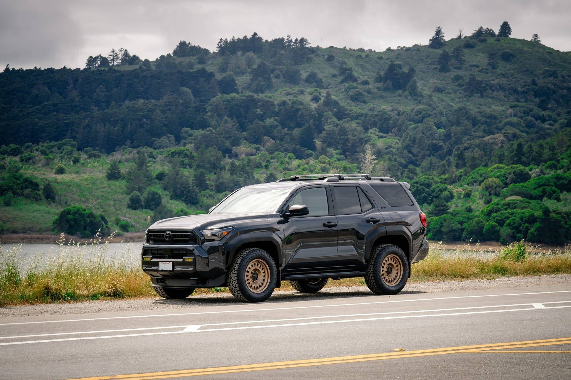 2025 4runner 6th gen UNDERGROUND Photos 4Runner 6th Gen (2025+) ls-18-offset-and-wildpeak-at4w-275-65-18-tires-