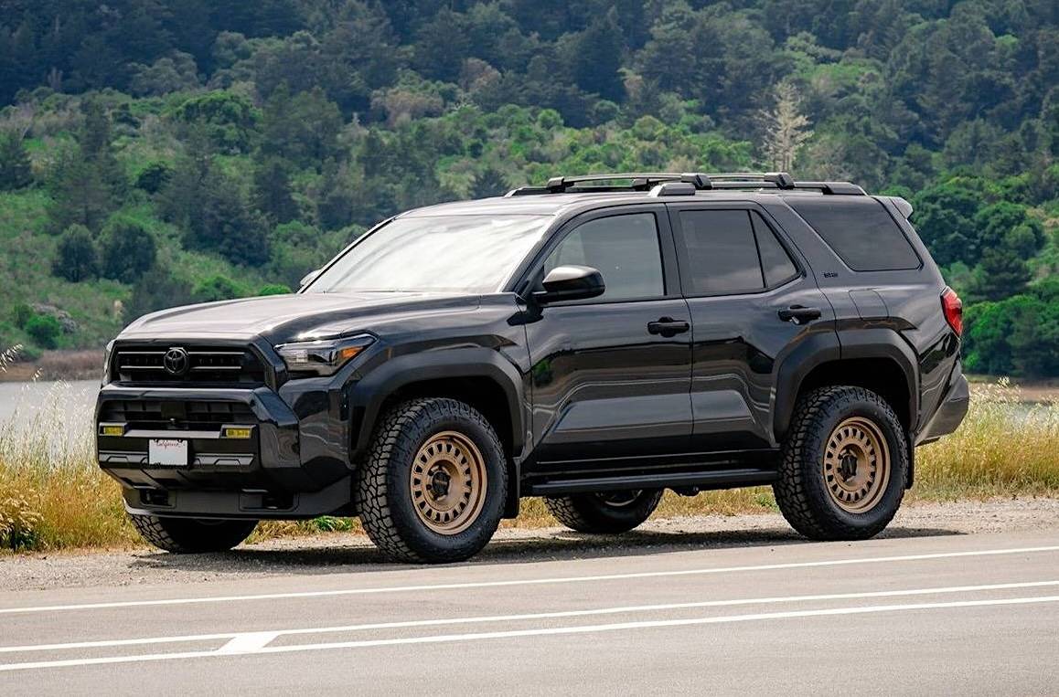 2025 4runner 6th gen Underground SR5 on Wildpeak AT4W 275/65/18, Method 320 Wheels +18 offset. Stock suspension, no lift, no rub 2025 4runner Underground SR5 on Method 320 Wheels +18 offset and Wildpeak AT4W 275_65_18 tires