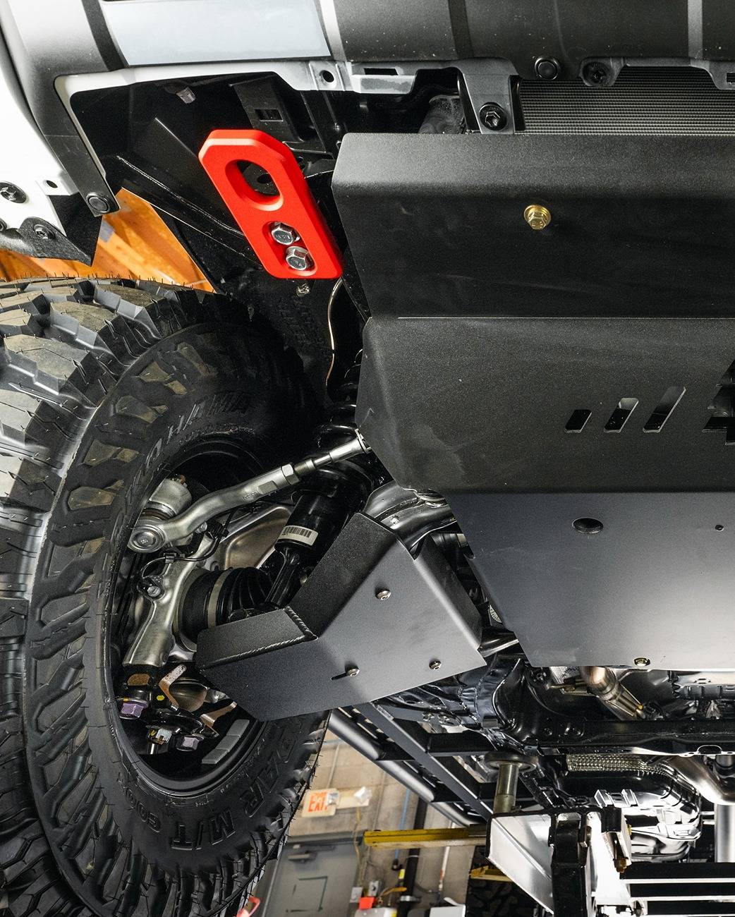 2025 4runner 6th gen Greenlane Offroad Aftermarket Parts for 2025+ 4Runner 6th Gen: roof rack, sliders, recovery points, skid plates, molle side panel, ditch light bracket Greenlane Offroad recovery points, skid plates, lower control arm skids.jpg 2