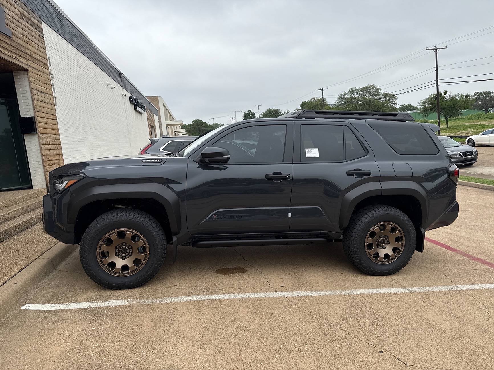 2025 4runner 6th gen Help!  Does anyone know how to remove the ARB Roof Rack? DJI_20250501_110828_356