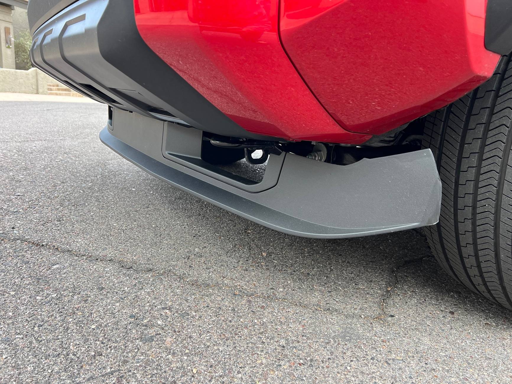 2025 Toyota 4runner 2025 Front Lower Valance or Air Dam Fell Off IMG_8588
