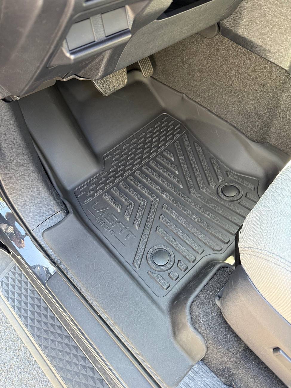 2025 4runner 6th gen Weathertech floor liners now available for 2025+ 4Runner 6th gen IMG_1852