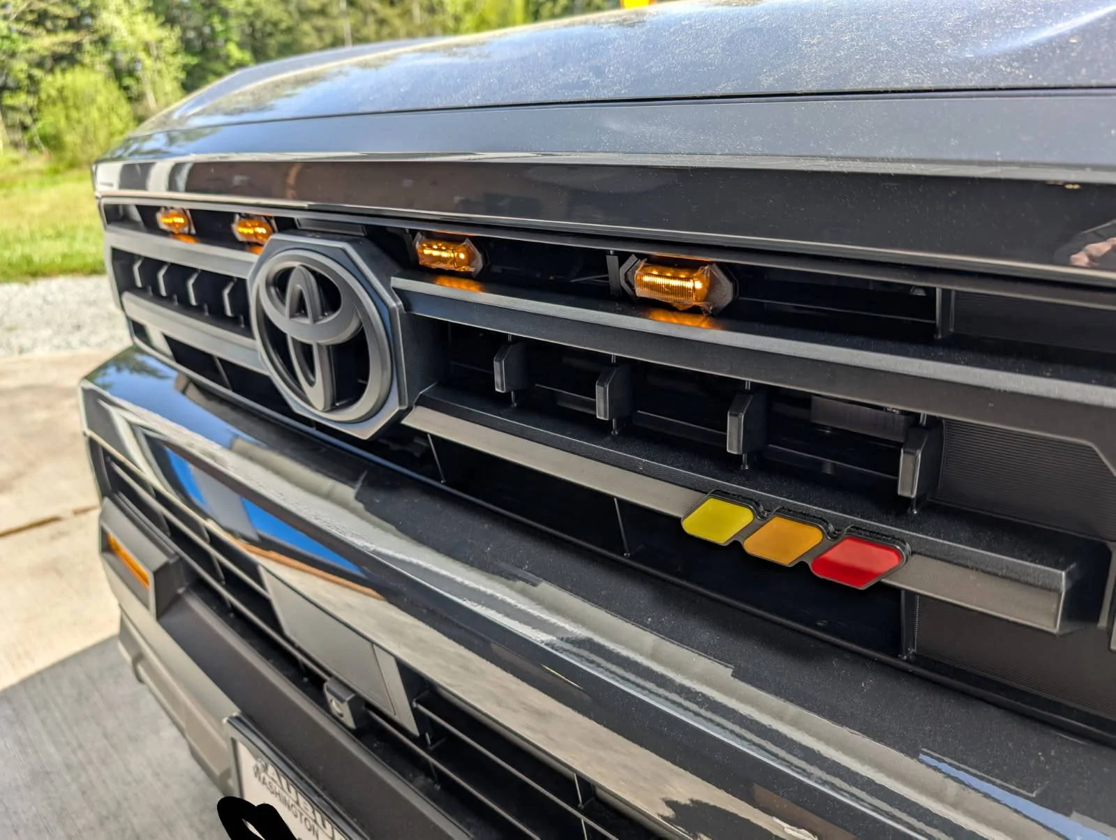 2025 Toyota 4runner Raptor Lights installed on 6th Gen 4Runner grille [DIY video added] image97789[1]