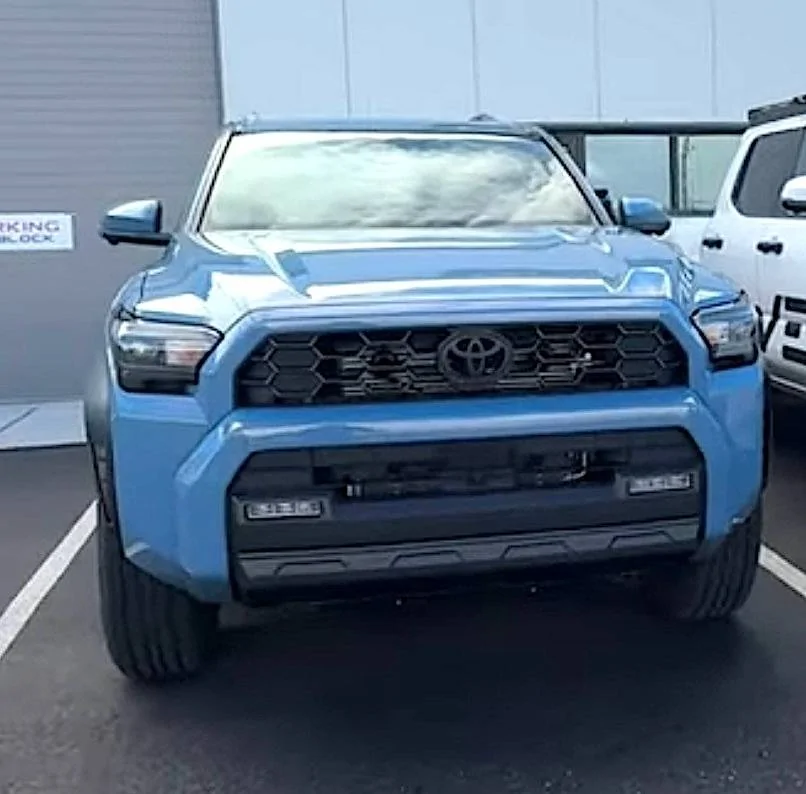 2025 4runner 6th gen OEM Mirror Caps (Color-Matched) Replacements -2025-4runner-6th-gen-with-painted-oem-cover-2-jpg