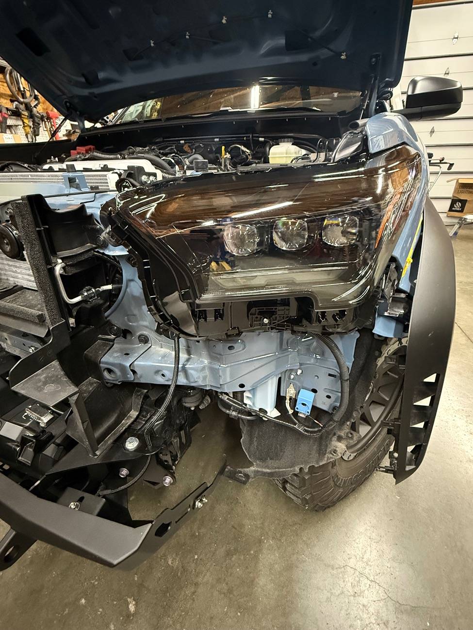 2025 4runner 6th gen Heritage Blue 4Runner full build begins IMG_8365