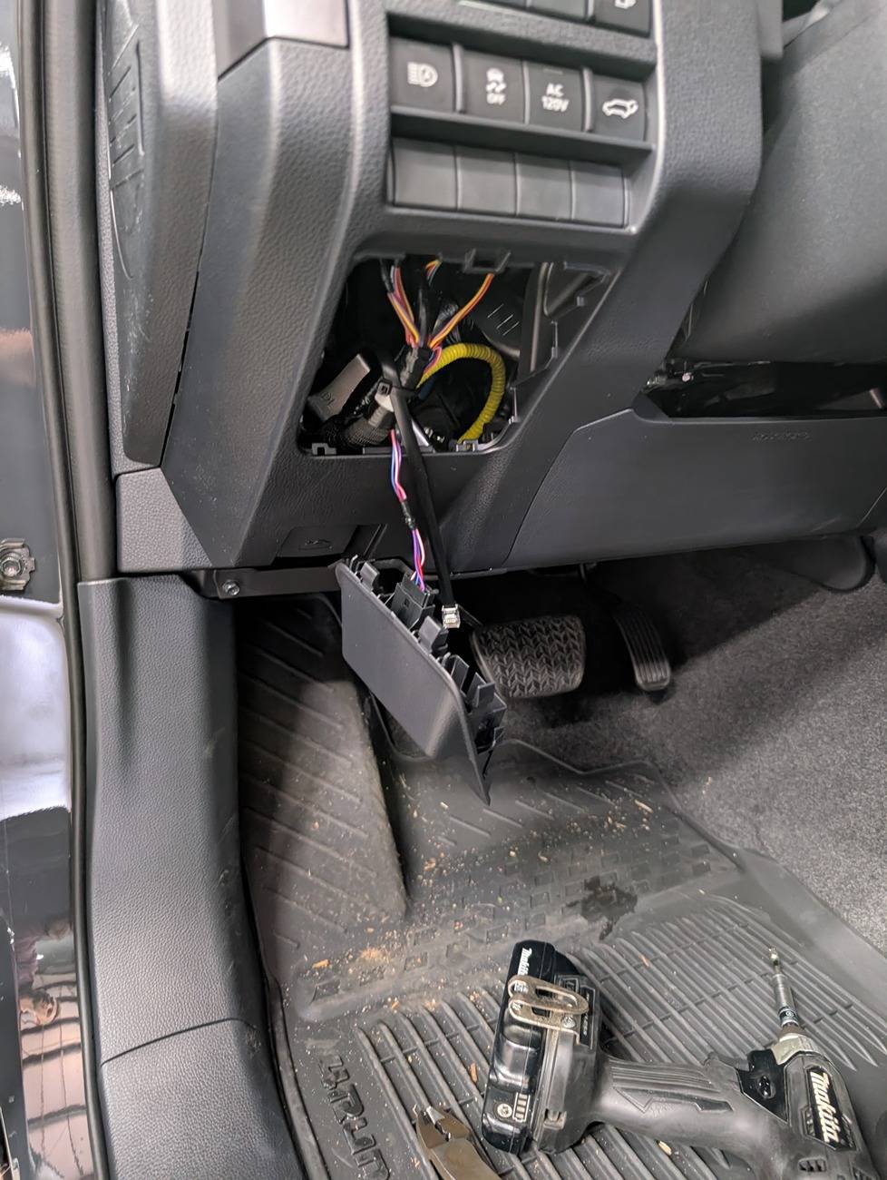 2025 Toyota 4runner Aftermarket Subwoofer & Sub Amp installed (w/ removable subwoofer enclosure box) PXL_20250512_163828970