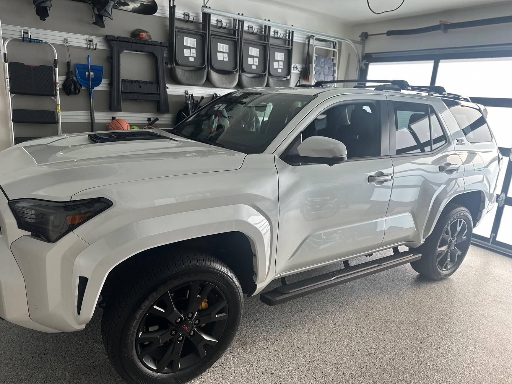 2025 4runner 6th gen Plastidipped my SR5 wheels IMG_9042