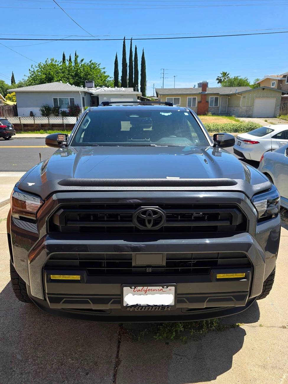 2025 Toyota 4runner Hood protector / bug deflector by Husky Liners (installed pics & review) Hood protector : bug deflector by Husky for 2025 4runner 6th gen3
