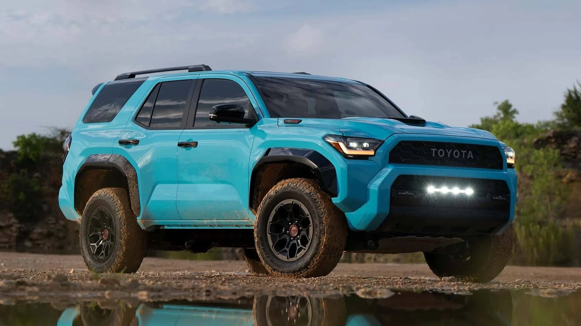 2025 Toyota 4runner "WAVE MAKER" is new 2026 4Runner TRD PRO color (photos & video) 🌊 toyota-4runner-trd-pro-wave-maker-blue (2)